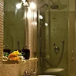 On The Rainbow Bed & Breakfast 4*