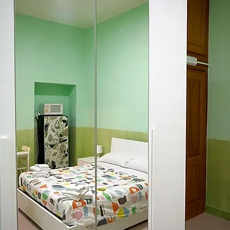 Bed & Breakfast On The Rainbow Rom