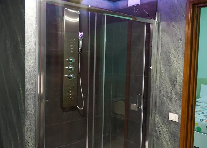 On The Rainbow לינה וארוחת בוקר 4*