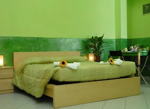 לינה וארוחת בוקר On The Rainbow רומא